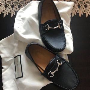 Size 27 (10 in Us size) Gucci kids loafer shoe